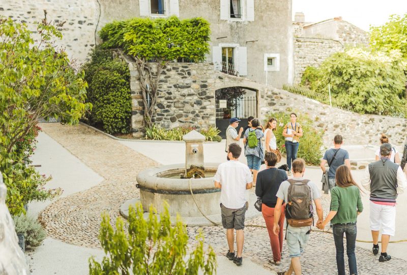 Déambulation accompagnée à Saint-Vincent-de-Barrès et découverte de L’Ecritoire enluminé à Saint-Vincent-de-Barrès - 1