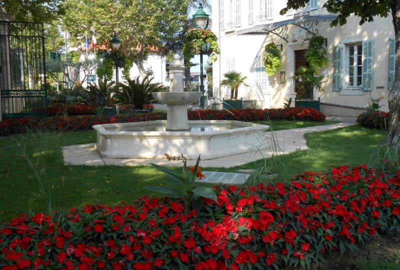 Porte de Provence à Châteauneuf-du-Rhône - 13